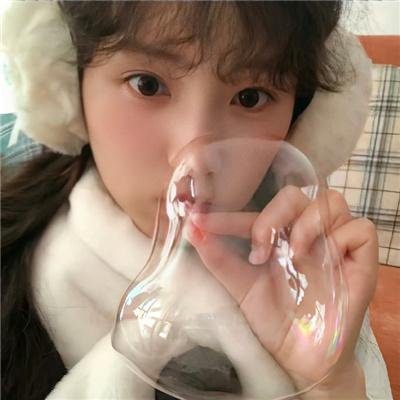 翘楚